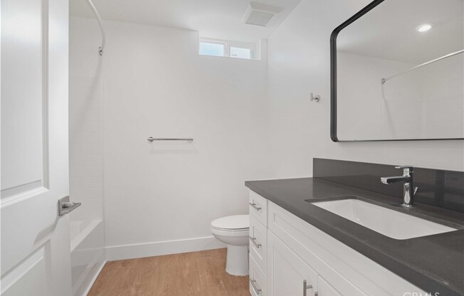 2 beds, 2 baths, 1,122 sqft, $2,417, Unit 509