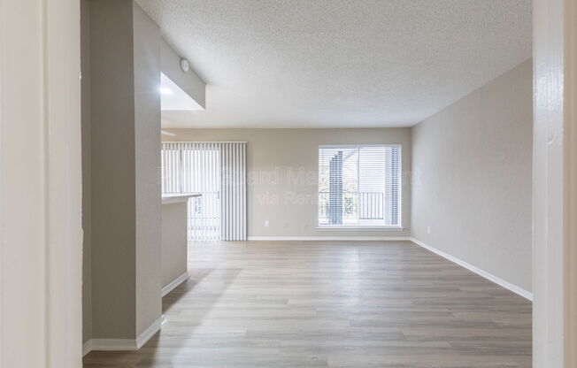 1 bed, 1 bath, 710 sqft, $925, Unit 1812