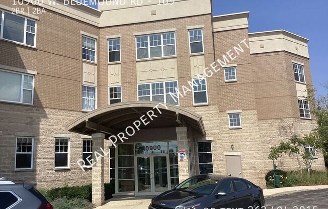 10900 W BLUEMOUND RD
