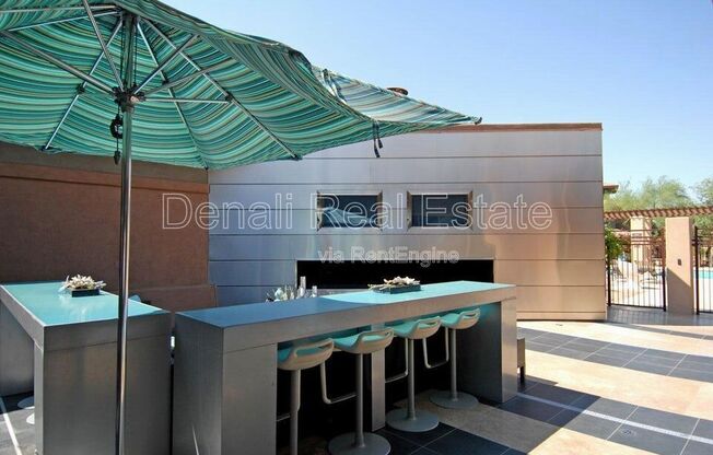 3 beds, 2 baths, 1,286 sqft, $1,695, Unit Apt 2120