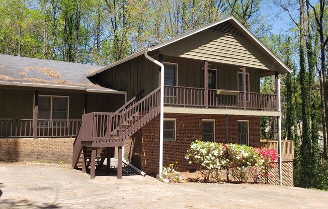 Updated 2br 1.5ba Condo Style home in great Cary location! Available now!