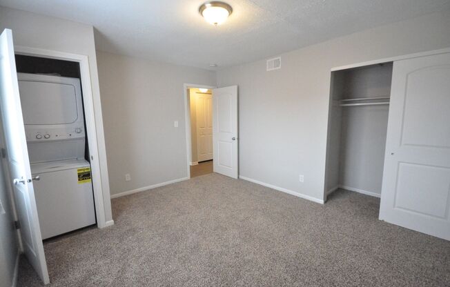 1 bed, 1 bath, $995, Unit 1304 A