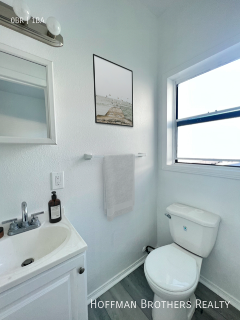 231 W. 27th St