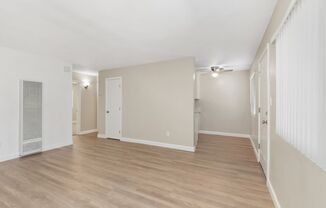 2 beds, 1 bath, 738 sqft, $2,695, Unit Unit 32