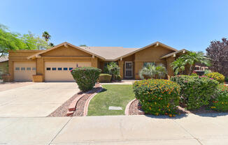 8894 E SHEENA Drive