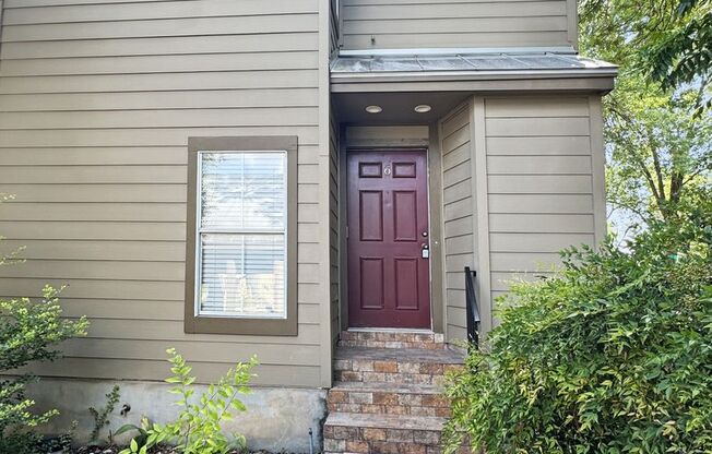 ALAMO HEIGHTS TOWNHOUSE!