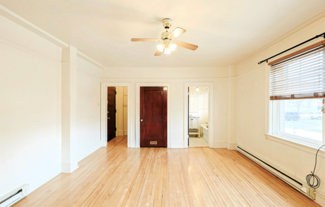 Ebert Apartments