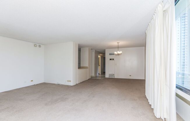Aloha Towers - 2 bedroom, 2 bath corner unit with 1 covered parking stall
