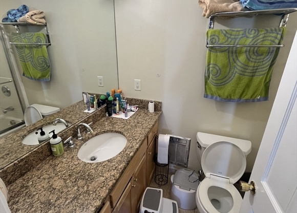 2 beds, 2.5 baths, 1,500 sqft, $6,200, Unit PH2