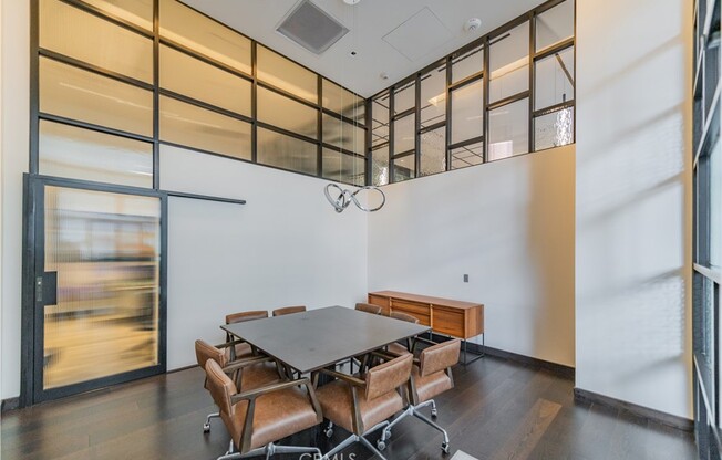 1 bed, 1 bath, 711 sqft, $2,800, Unit 1414