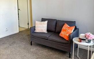 Studio, 1 bath, 390 sqft, $699