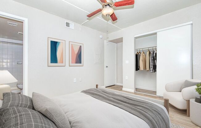 2 beds, 2 baths, 900 sqft, $1,349, Unit 2-157