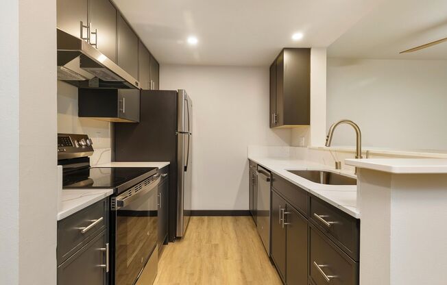 1 bed, 1 bath, 634 sqft, $2,245, Unit 307