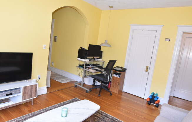 1762 Commonwealth Ave.