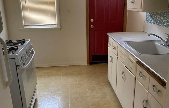 7228 W. Appleton Ave.