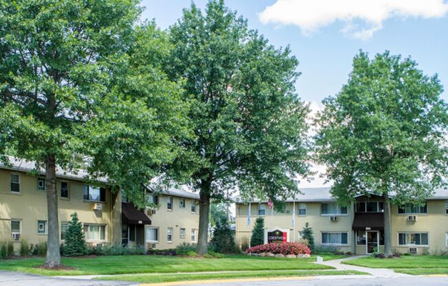 Crestview Apartment Homes