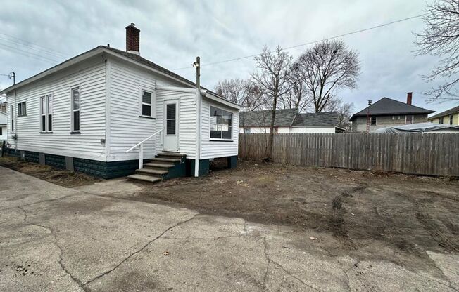 Two Bedroom House in Muskegon