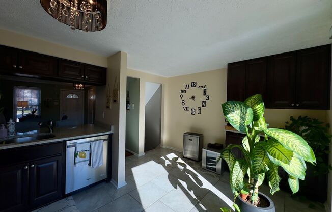 2 beds, 2 baths, $2,100