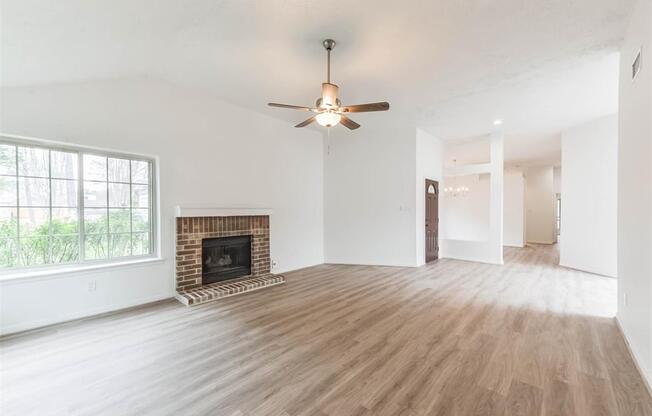3039 ASHFORD PARK DR