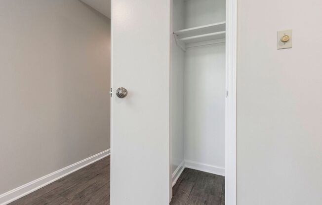 1 bed, 1 bath, $750, Unit 316