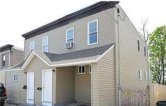 Beautiful 3-Bedroom Home In Havertown Available NOW!