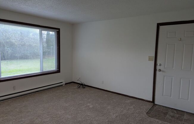 1 bed, 1 bath, $1,050, Unit 4940