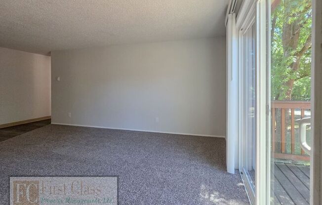 9555 SW HALL BLVD, UNIT 9