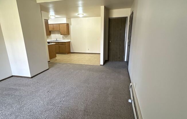 1 bed, 1 bath, 650 sqft, $769.99, Unit 1716-B11