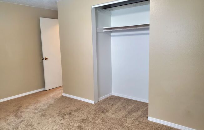 2 beds, 1 bath, 816 sqft, $1,650