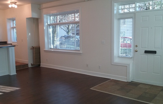 2 beds, 2 baths, 1,518 sqft, $3,295, Unit 101