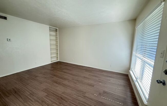 1 bed, 1 bath, 619 sqft, $1,299, Unit OPA-276