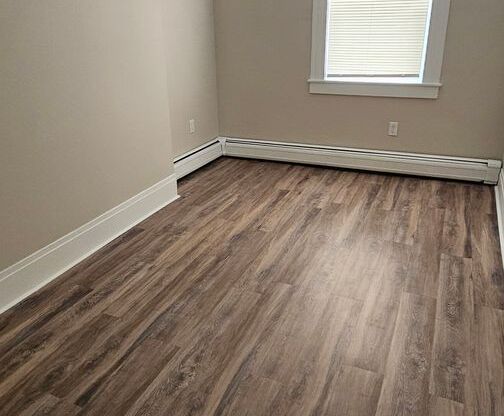 2 beds, 1 bath, 760 sqft, $2,200, Unit 109 S #1