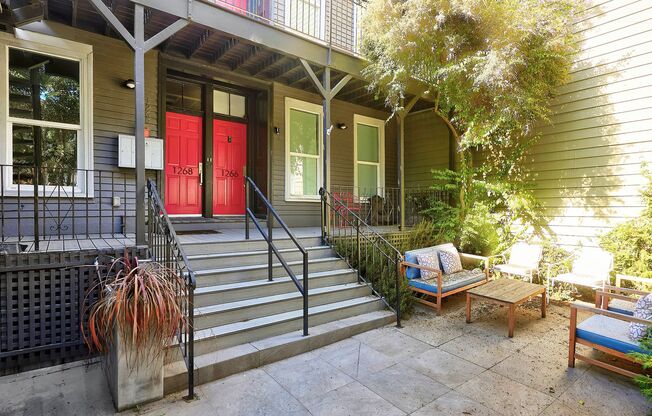Sleek and modern 2 bed/2 bath in the heart of The Mission -- Walkers dream -- Must See!