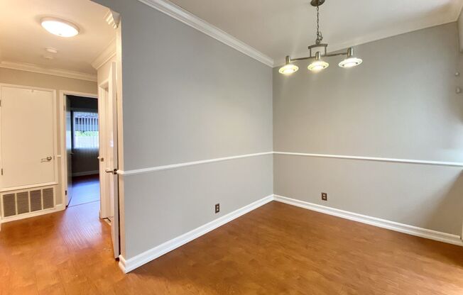 Adorable 2-Bedroom Condo in Newark!