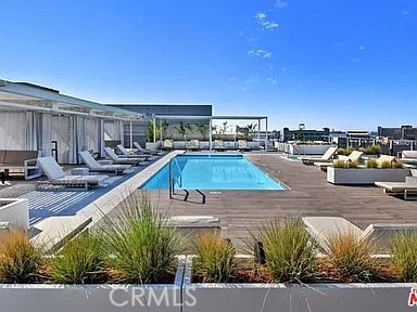 1 bed, 1 bath, 910 sqft, $3,350, Unit 117