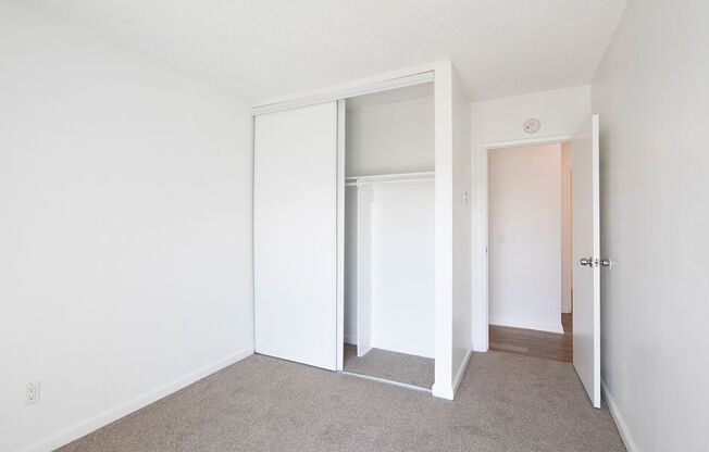 3 beds, 2 baths, 1,186 sqft, $2,895, Unit F-08