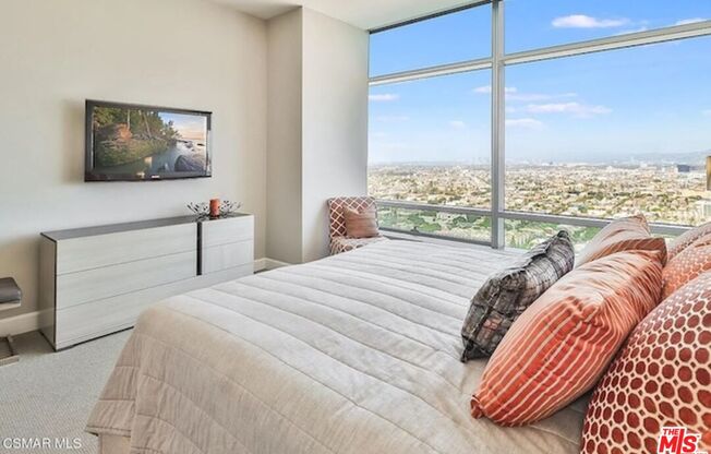 2 beds, 2.5 baths, 1,790 sqft, $8,500, Unit 34D