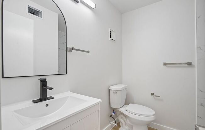 2 beds, 2 baths, 1,000 sqft, $1,692