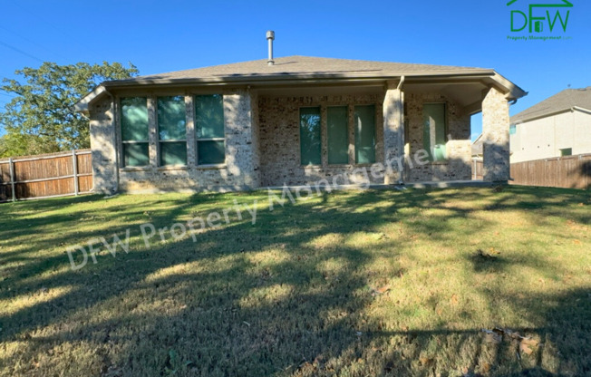 4 beds, 2 baths, $3,095