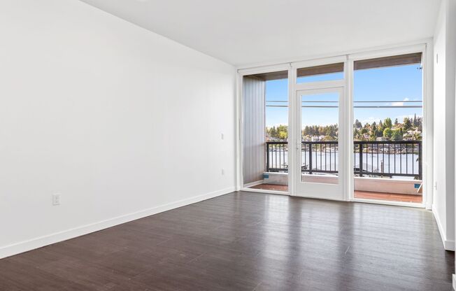 1 bed, 1 bath, 637 sqft, $2,595, Unit 323