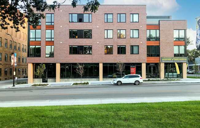 Exterior Street at Canary Lofts, Iowa, 50311