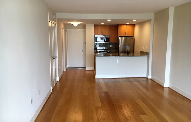 Studio, 1 bath, 440 sqft, $3,025, Unit 0931