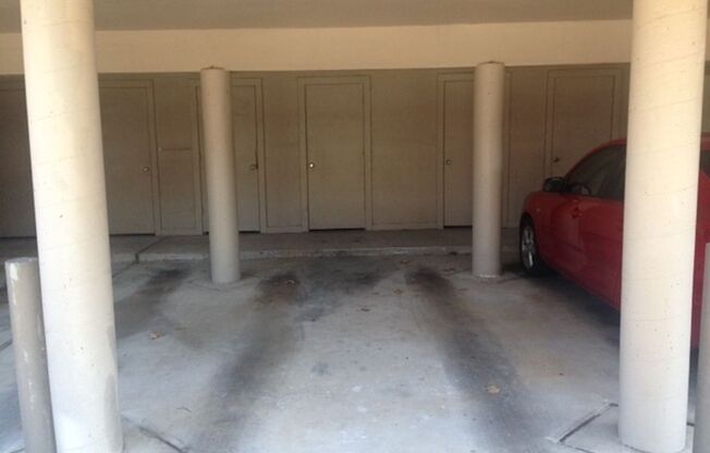 2 beds, 2 baths, $1,795, Unit # 2028