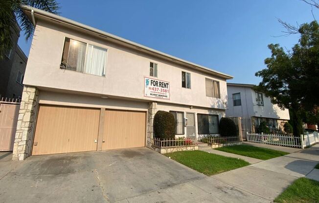 1019-1029 STANLEY AVE.
