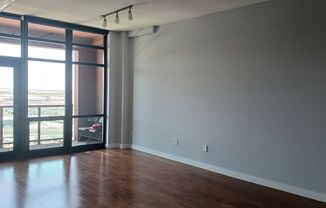 1 bed, 1.5 baths, $2,300, Unit UNIT 1708