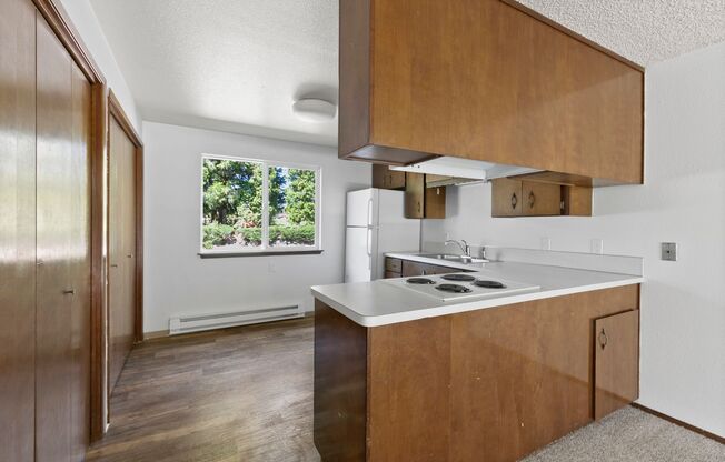 Now Leasing at Carlson Apartments – Starting at $1,500!