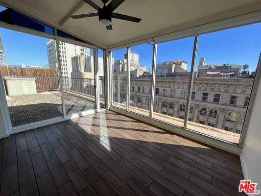 215 W 7th St