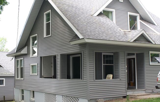 455 NE Campus Street
