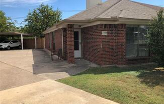 2222 SUMMER DAY DR