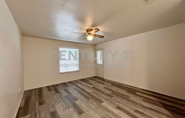 Affordable 2/2 Duplex in Weatherford For Rent!